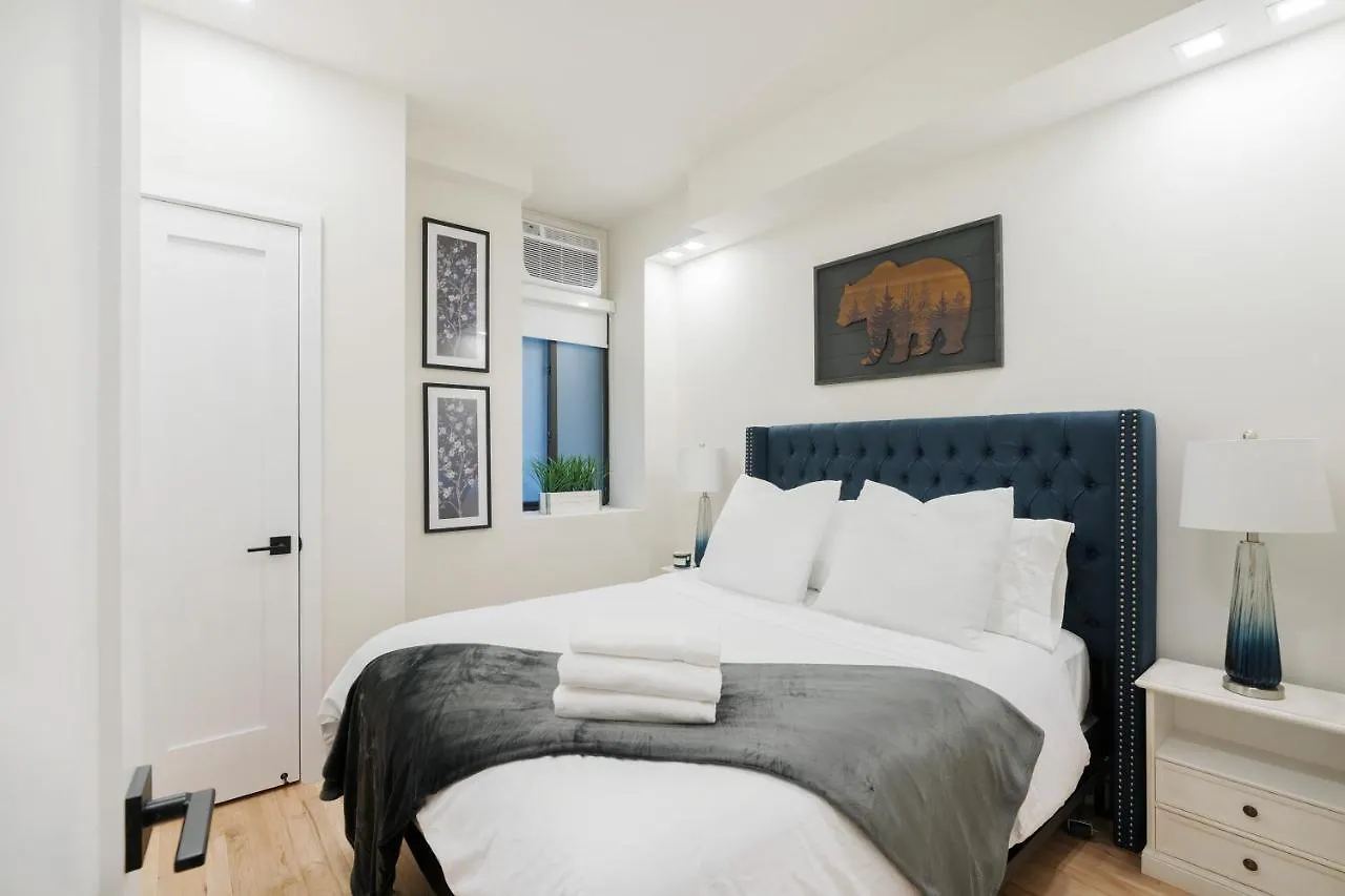 Luxury 2Br Duplex 5Min To Central Park 뉴욕 아파트