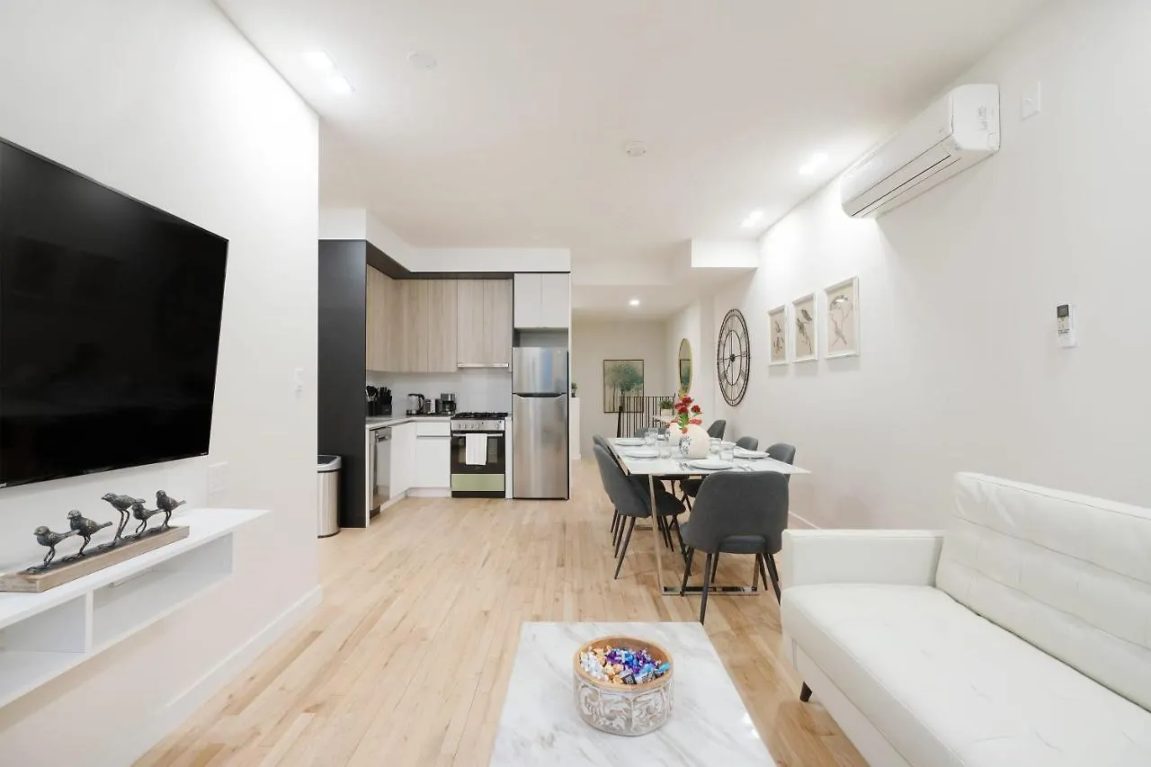 아파트 Luxury 2Br Duplex 5Min To Central Park 뉴욕