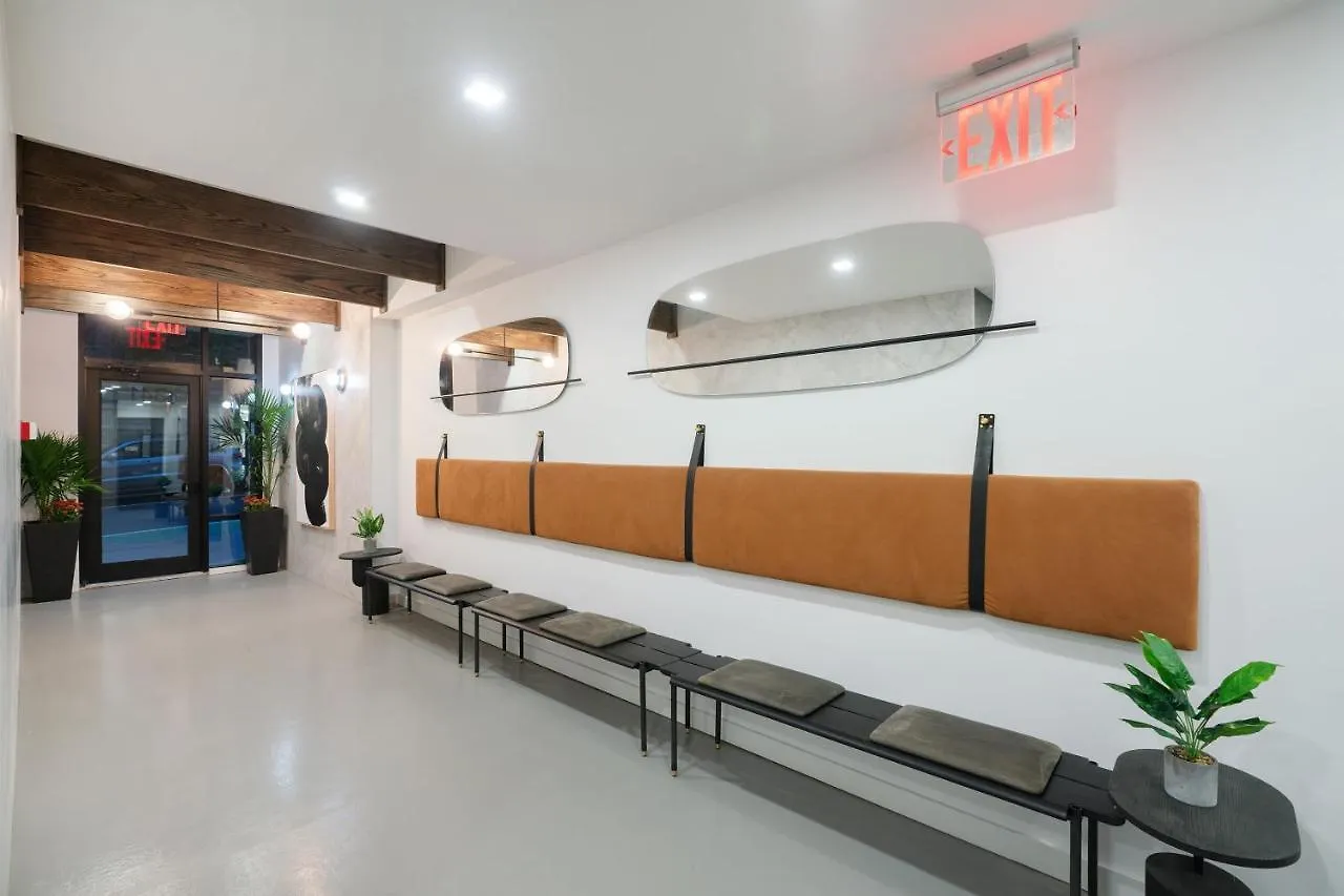 Luxury 2Br Duplex 5Min To Central Park 뉴욕 아파트